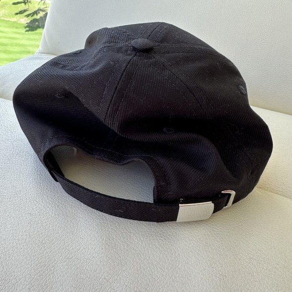 NWT Burberry Unisex US M Horseferry Embroidered Baseball Cap Black 8043040 - Picture 5 of 8